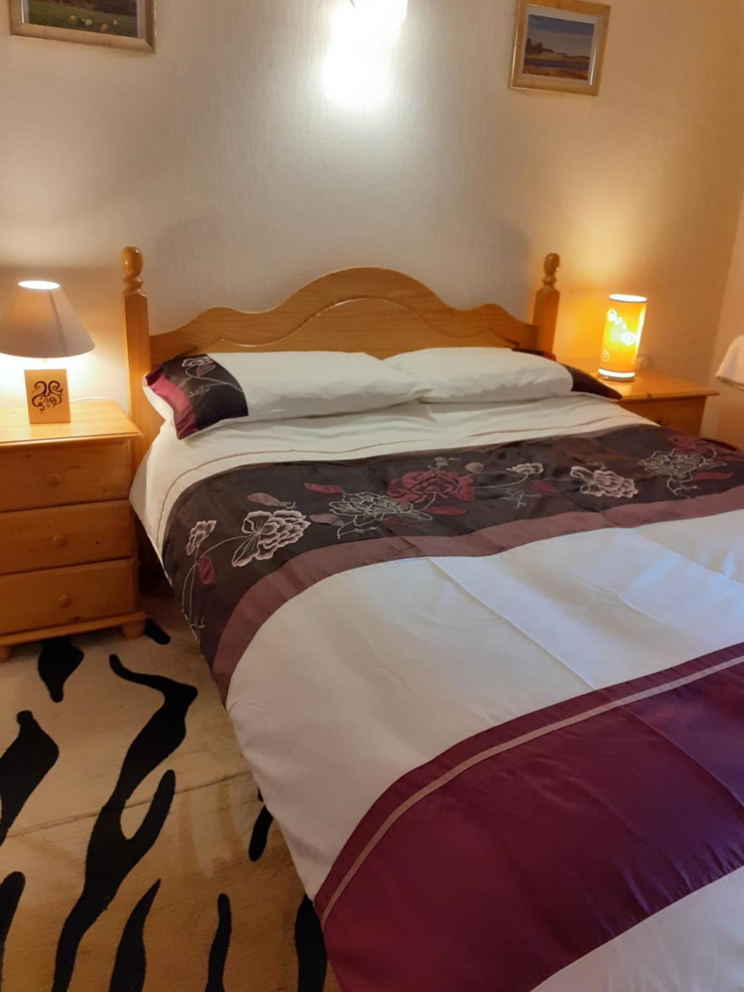 Cummins Cottages Ballycrossaun ภายนอก รูปภาพ